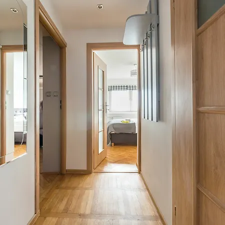 Shortstaypoland Chmielna Apartamento *